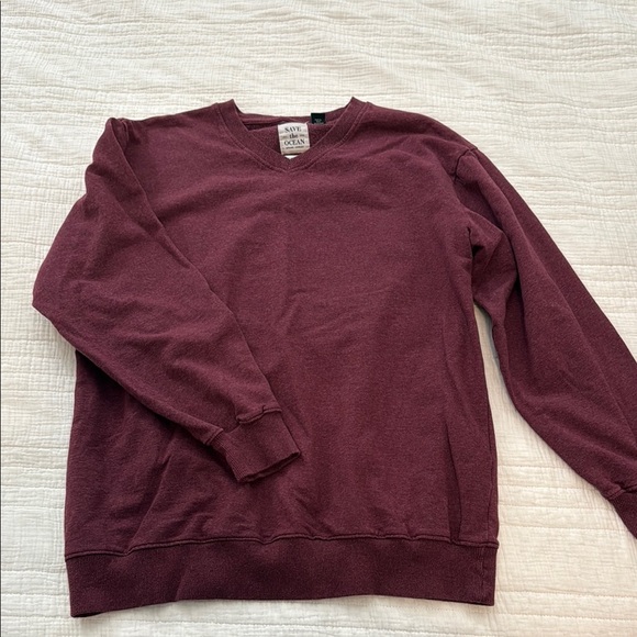 Men's Maroon V-Neck Sweater - Picture 1 of 3